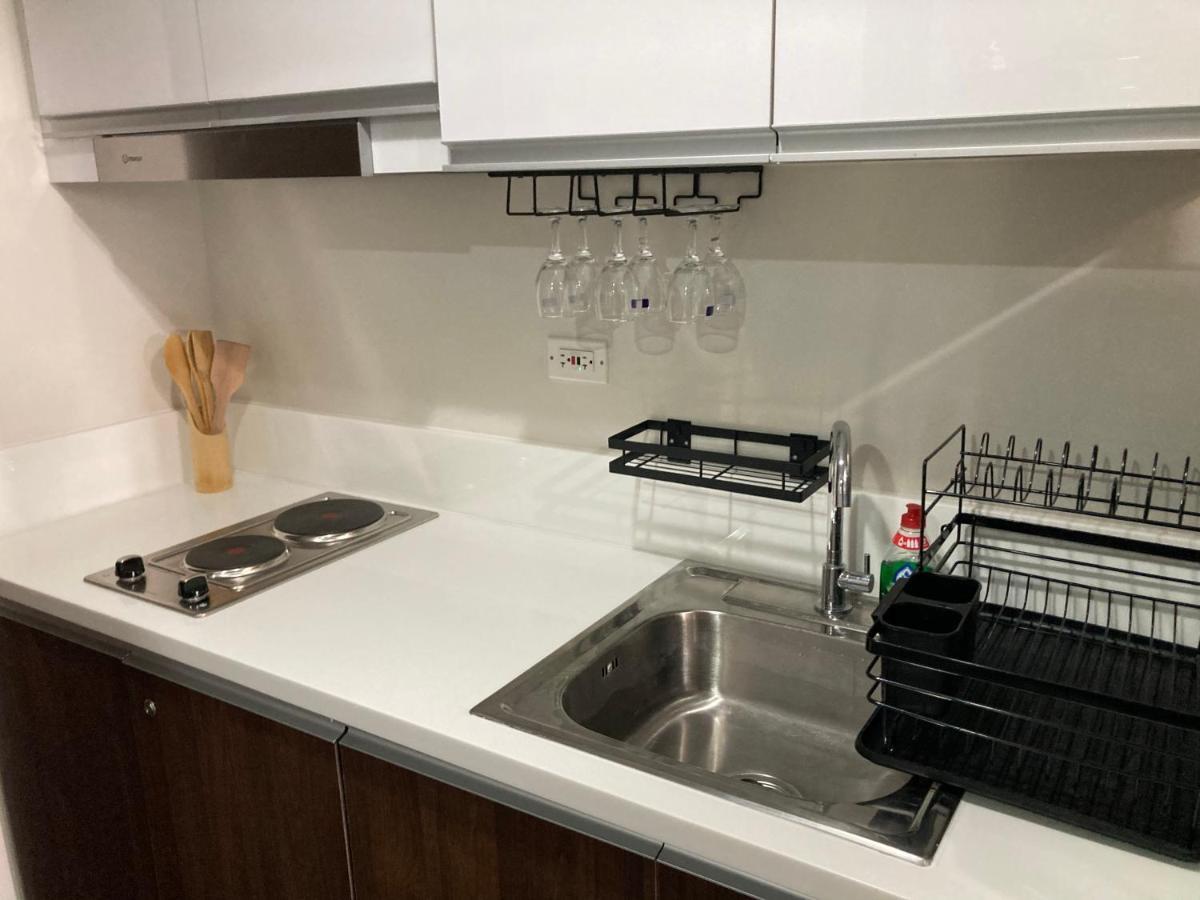 Apartment Makati Amazing View Penthouse Studio, Air Residence, Fast Internet