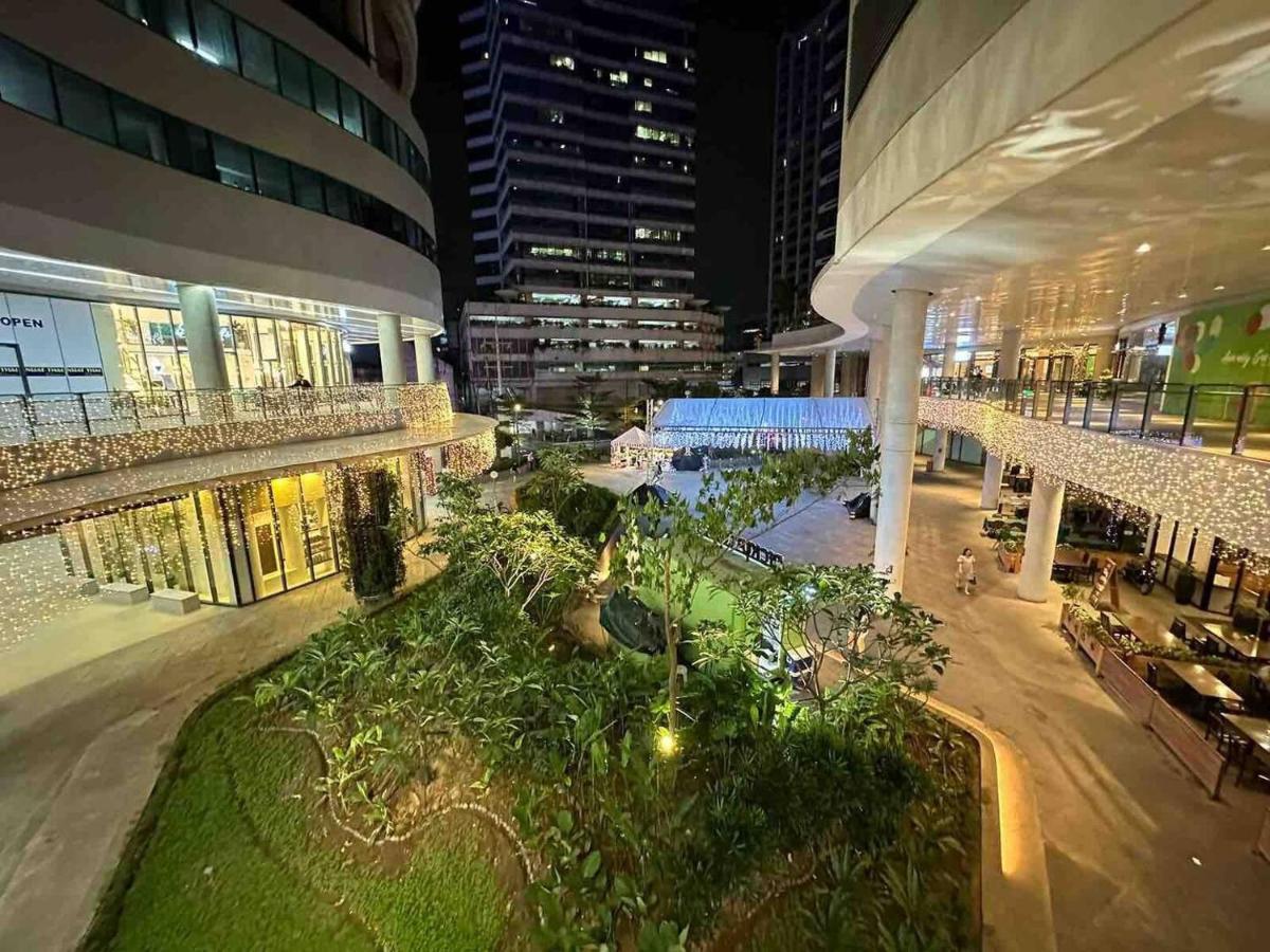 Makati Amazing View Penthouse Studio, Air Residence, Fast Internet