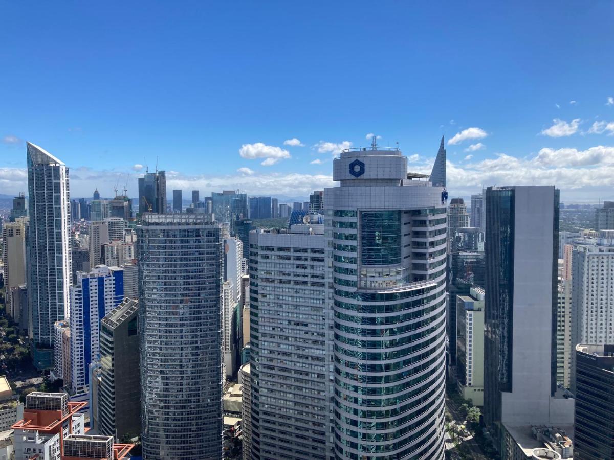 Makati Amazing View Penthouse Studio, Air Residence, Fast Internet