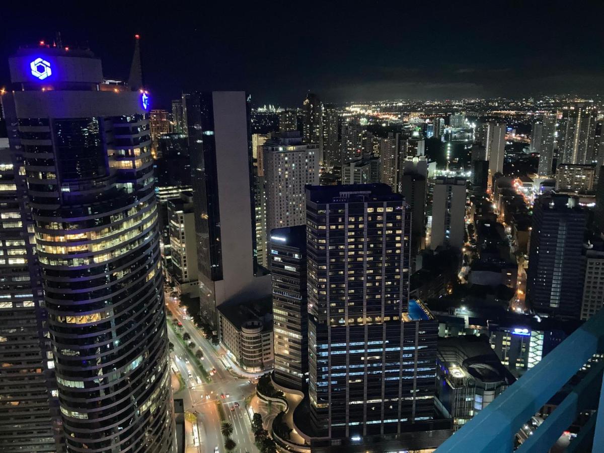 Apartment Makati Amazing View Penthouse Studio, Air Residence, Fast Internet Manila