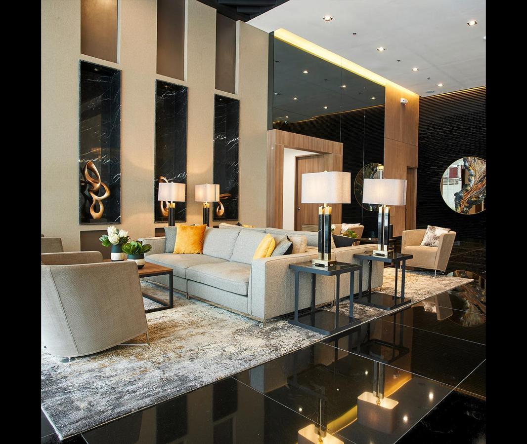 Apartment Makati Amazing View Penthouse Studio, Air Residence, Fast Internet *